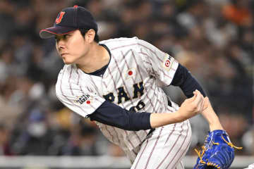 【侍ジャパン】打球直撃にも笑顔　ポーカーフェースの松本裕樹が７球で３人斬り