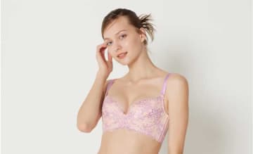 HEAVEN Japan「シン・胸不二子ブラ」にパープル新色♡年齢悩みに応える進化系ブラをチェック