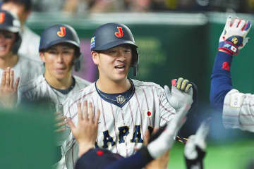 侍J、韓国代表に11得点快勝　曽谷が3回完全投球、岸田が決勝3ラン…日韓戦10連勝
