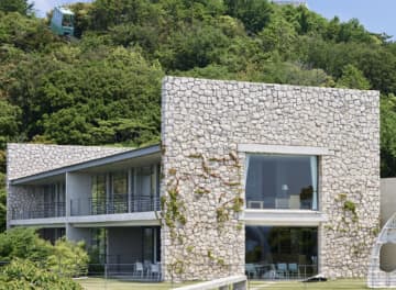 【贅沢なひとり時間】そのホテル、実は『美術館』だった！海とアートに包まれた、香川・ベネッセハウスミュージアムで過ごす大人の女子旅