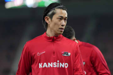 負傷で今季出場ゼロ…AZの毎熊晟矢が復帰に向けて現状報告「できる限り早く復帰したい」