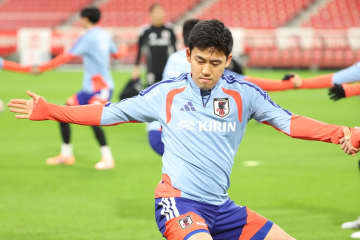 【日本代表】遠藤航　ボランチ争い激化も…にじむプライド「自分が引っ張ってきた」