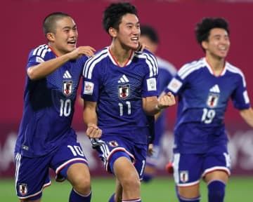 U-17日本、ベスト16進出！ 浅田がねじ込み、吉田が仕留め、藤井が叩きつける！ 南アフリカに３－０完勝【U-17W杯】