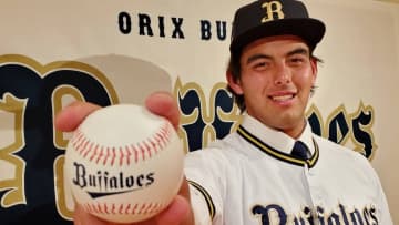 【オリックス】育成2位シャピロ・マシュー・一郎と仮契約　身長193センチ、体格を活かした角度のある直球とスプリットが武器