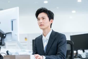 上司に「了解です」は″不適切″に最終結論、現役マナー講師が「失礼ではない」明言の理由　飲み会“謎マナー”も解説