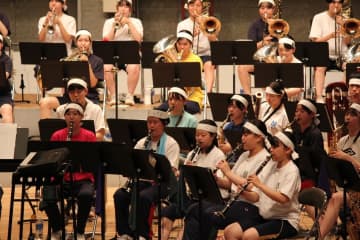 「笑ってコラえて!」吹奏楽の旅にて密着取材。ついに全国大会出場を成し遂げた旭川明成高校ですが、その前年には悔し涙を流した先輩たちの物語があった【最終回】