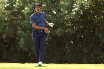 金谷拓実が首位と1差3位で最終日へ　星野陸也もトップ10圏内キープ