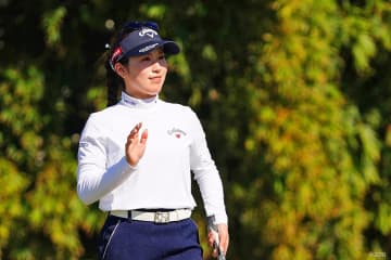 西村優菜が10位に浮上「最後まで思い切って」 単独首位にリン・グラント