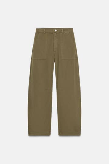 【ZARAのカーキ】が大優勝ーーッ！ 秋冬コーデを格上げ♡「洗練パンツ」