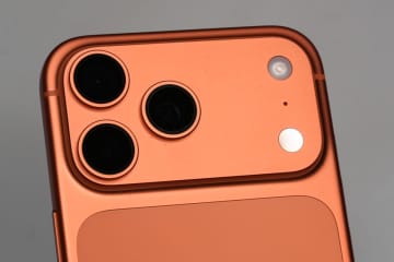 iPhone 17にeSIMを移行　意外と簡単だけどそうではない場合も?【Watch+】