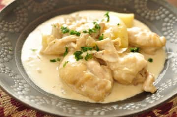 煮詰まりすぎを回避！「クリーム煮」を“理想のとろみ”で仕上げるコツ