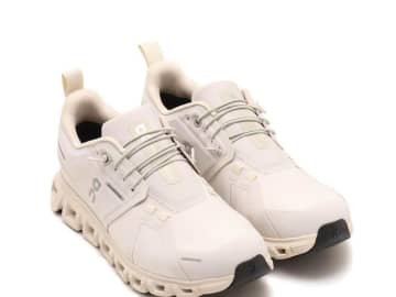 【Onスニーカー】を買うならどれがいい？ 大人女性も履きやすい「おすすめスニーカー」