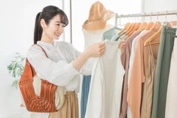 服の選び方で洗濯の手間が省ける!毎日の洗濯をラクにするために選ばない秋冬服4選