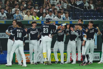 侍J戦の裏で…「韓国チアの顔面が良すぎ」　131万人フォロワー美女、可憐ダンスに騒然