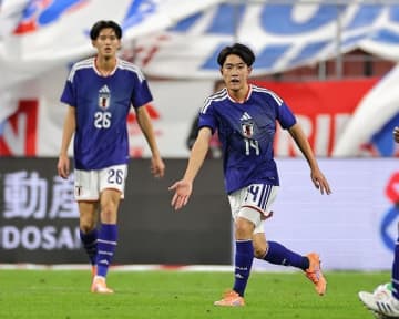 若手トリオが挑むサバイバル。北中米W杯メンバーに滑り込むために。北野、後藤、佐藤はボリビア戦で爪痕を残せるか