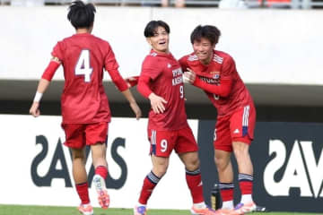 流経大柏が死闘を制して千葉連覇！ 昌平が武南撃破、圧巻７発の堀越、前回Ｖ・前橋育英、夏の覇者・神村学園など強豪校が続々と全国へ名乗り！【選手権予選】