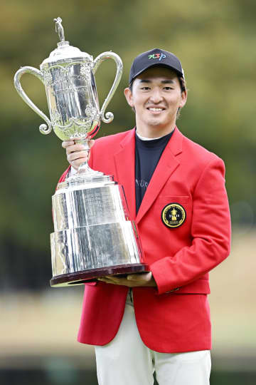金子駆大、ツアー通算2勝目　男子ゴルフ最終日
