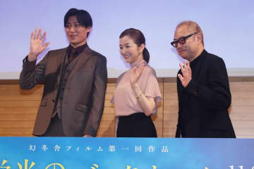 松谷鷹也　「全てに全力投球」鈴木京香が絶賛も会見で弱点露呈し苦笑い「トークが不甲斐ない」