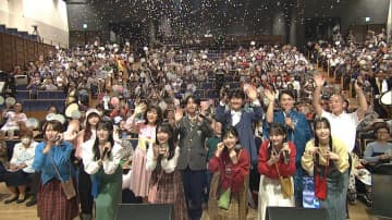 ナンチャン司会「みんなの四国文化祭2025」　アンジェラ・アキ「ふるさとの色」ライブ初披露