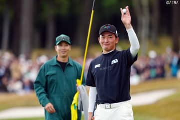 座右の銘は「コツコツが勝つコツ」　金子駆大が圧勝で賞金王争いリード