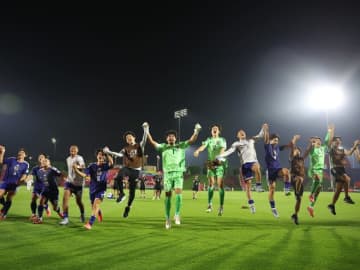 「日本が銃をぶっ放した」南アフリカに３発快勝で16強入り！ 廣山ジャパンの強さに対戦国メディアが驚き「猛攻を仕掛けてきた」【U-17W杯】