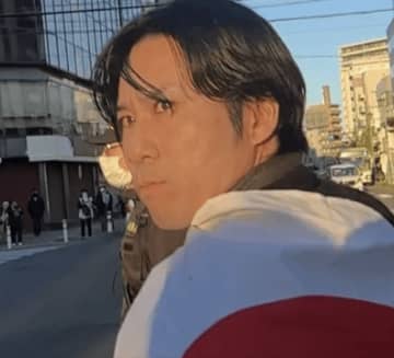 「デモをする必要はありません」「やるべきだと思う」と賛否の声続出。河合ゆうすけ氏、中国大使館前での抗議デモを中止