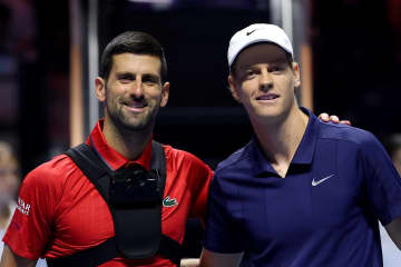 「この暗雲は彼にずっと付きまとう」度々掘り返されるシナーのドーピング問題に、自身のスキャンダルを重ねるジョコビッチ＜SMASH＞