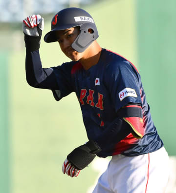 「ナイスガッツ」「泣きそうになってしまった」西川史礁が執念のヘッスラで内野安打　気迫にあふれる雄叫び