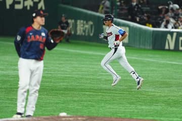 侍J戦で9回同点弾の韓国23歳、来日翌日に祖父を亡くしていた　会見で涙こらえ…「最後の打席で送ることができたと思う」