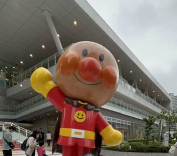 アンパンマンショーでの父親同士のケンカ動画がSNSで物議、子どものいる親から「子どもたちがかわいそう」の声