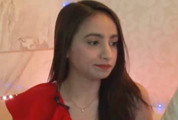 兄弟の学費が月13万…30歳美女、フィリピンパブで働く理由を告白