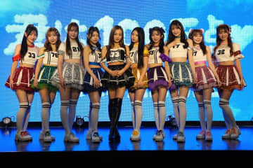 板野友美 妹分アイドルグループと共演でステージ復帰「見た目は20代でしょ」