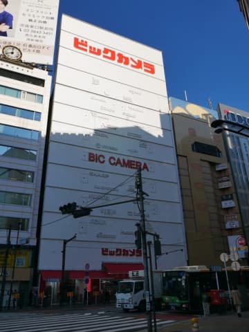 逆襲のビックカメラ、精鋭「マイスター」が推し提案？激戦区池袋でリニューアル