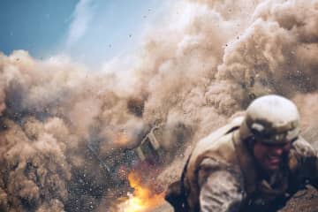 「地獄を描くことに躊躇がない」 “本物の戦場の音”を切り取る『ウォーフェア 戦地最前線』360度立体音響予告編