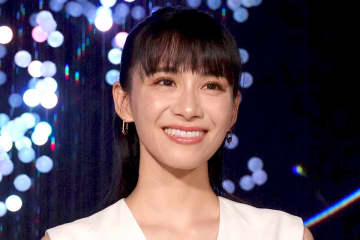 あ～ちゃん、婚姻届の保証人に広がる感動　大親友の芸人も「う…うう…素敵」…本名で記入