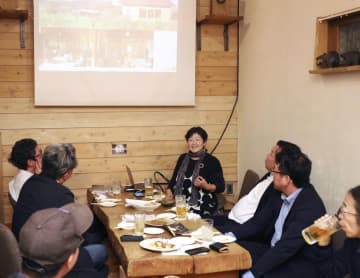 文化楽しむ大人の集い、今宵も札幌で　食事しながら語り合い、地元の魅力再発見