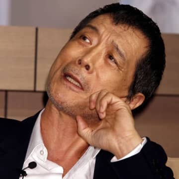 矢沢永吉&甲斐よしひろ“70代レジェンド”に東京の夜が熱狂！鈴木京香もうっとりの裏で「残る不安」