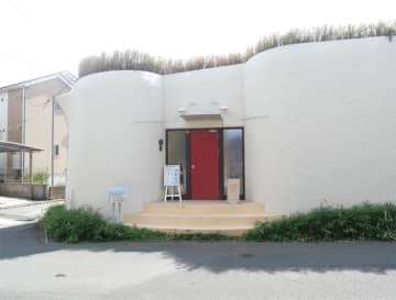 個人住宅をリノベ、作風に惹かれた建築家に設計を依頼