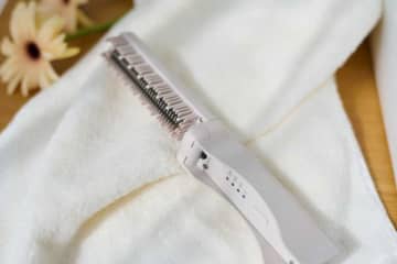 LINKAの最新ヒートブラシが登場！外出先でも美髪を叶えるコンパクト設計