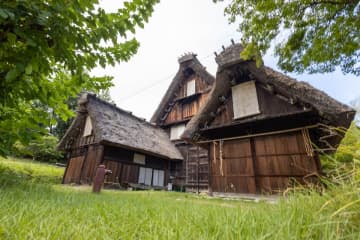 ～先人の暮らしの知恵に、触れる、遊ぶ、学ぶ！～日本民家集落博物館『古民家フェスティバル』を堪能できる　スペシャルツアーを11月22日(土)に開催、参加者募集中！