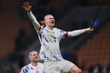 怪物FWがイタリア粉砕「バケモン」　驚異の8戦16発…28年ぶりW杯で「大暴れしてくれ」