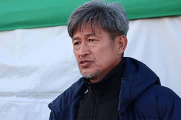 58歳カズが5試合連続出場も「流れが悪かった」　今季で鈴鹿との契約終了…去就は「今話すことじゃない」