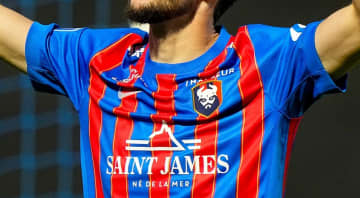 世界的スター選手が保有する仏3部チーム、アマチュアに負ける失態にファン大激怒！ロッカールーム乱入騒動に発展