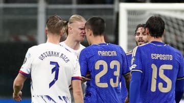 W杯出場決定の世界最強ストライカー、イタリア代表DFの『嫌がらせ』に皮肉の感謝 「モチベーションをくれてありがとう」