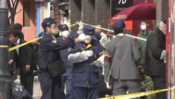 「待ち伏せか」事件発生1時間前から現場周辺うろつく男の姿…ライブハウス前で女性出演者切られ重傷　東京・赤坂