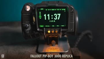 「Fallout3」「FalloutNV」のPip-Boyレプリカ登場！ 中身も徹底再現で腕に装着できる「Atomic Command」も遊べる