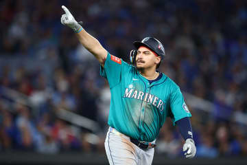 マリナーズ、強打の一塁手ネイラーが5年契約で残留へ　今季途中加入で24年ぶり地区優勝に貢献
