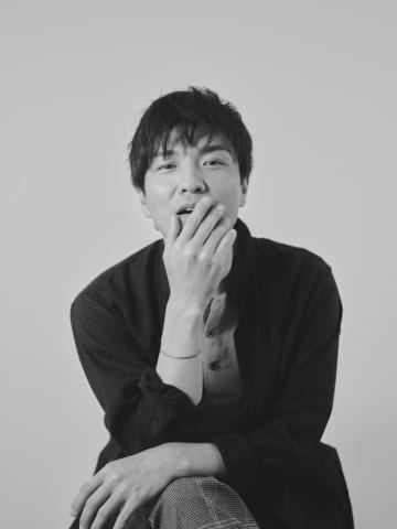 森山直太朗、最新ALより「愛の花～I’m not in there～」 MV公開。全国ツアー追加公演も発表