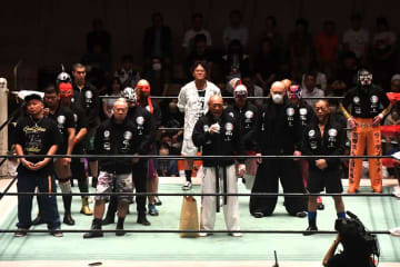 【みちのく】12.12後楽園「宇宙大戦争」は今年もカオス！ MIRAIがTAKAみちのくとシングル激突