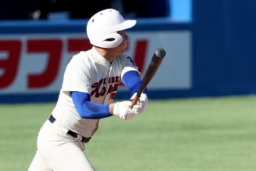 “手負い”の高校生が衝撃弾「ちょっとレベルが」　名将も脱帽…X騒然「バケモノ」